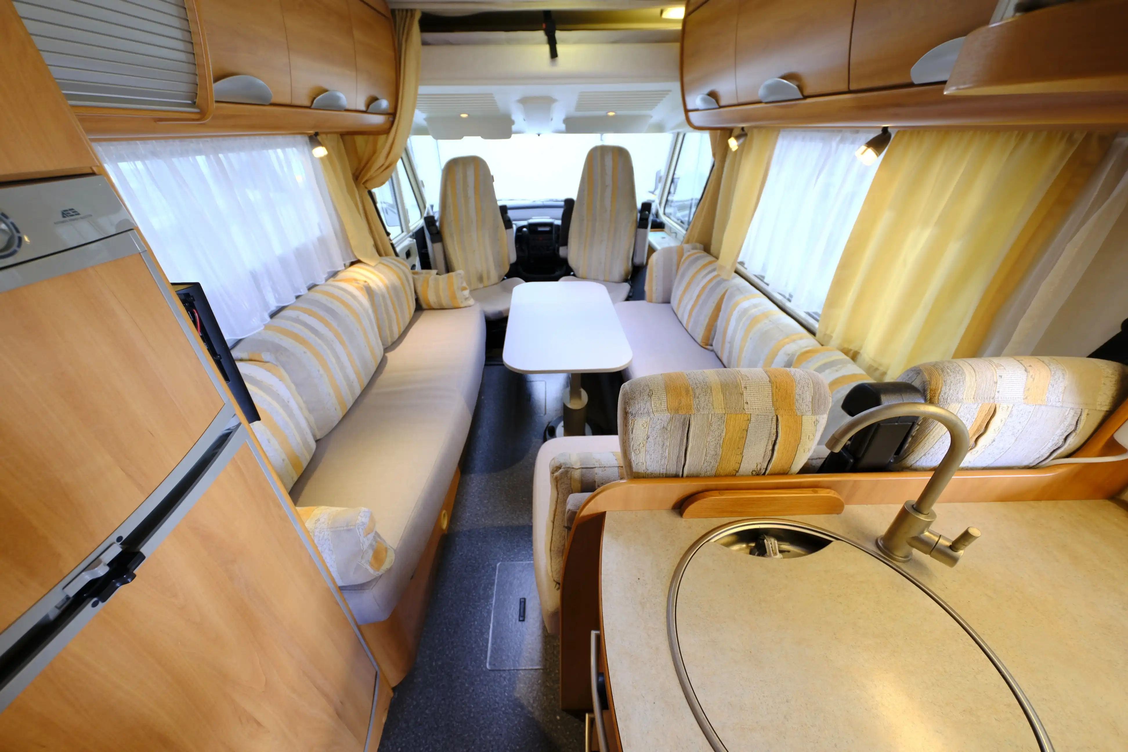 HYMER-ERIBA B 544 